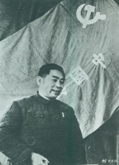 1949年3月，周恩來在中共七屆二中全會上講話。